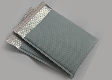 Annonces de   de Gray Matte Metallic Bubble, enveloppes matelassées imprimées faites sur commande plates
